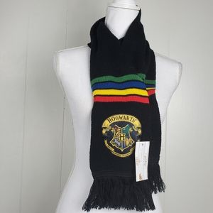 NWT Harry Potter Hogwarts scarf